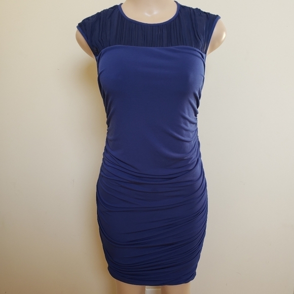 A PEA IN A POD Blue Ruched Versatile Casual Maternity Dress - Picture 1 of 6